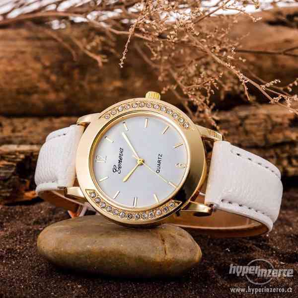 Dámské hodinky s kamínky - Bílá barva - foto 1