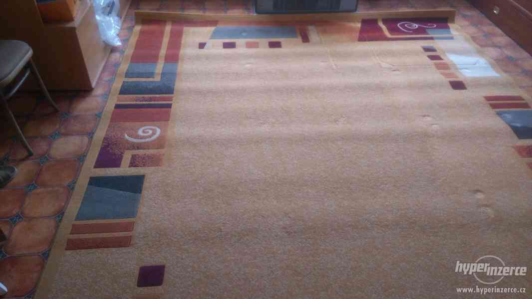 Velmi pěkný koberec, 280X370 cm - foto 1