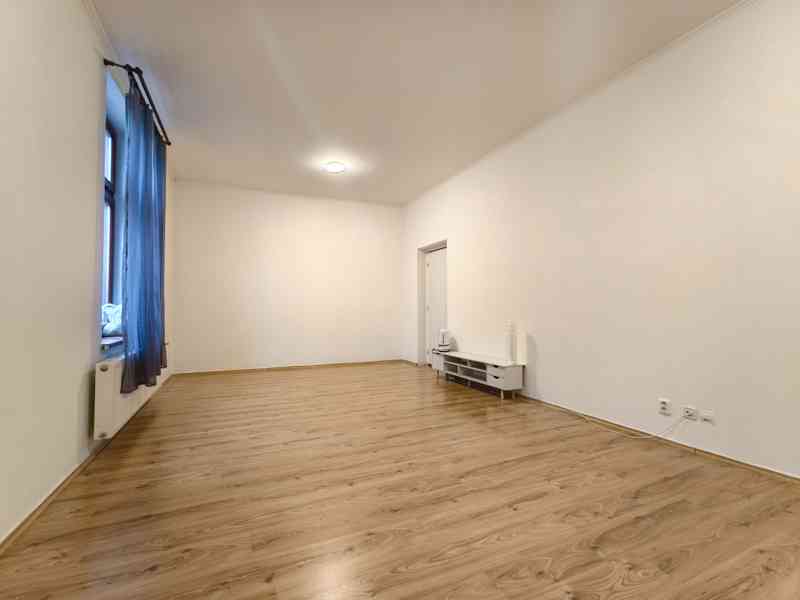 Pronájem 2+1, 72m2 (Jablonec n.N., ul. Jugoslávská) - foto 5