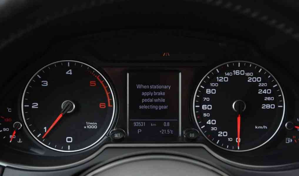 Audi Q5 - foto 14