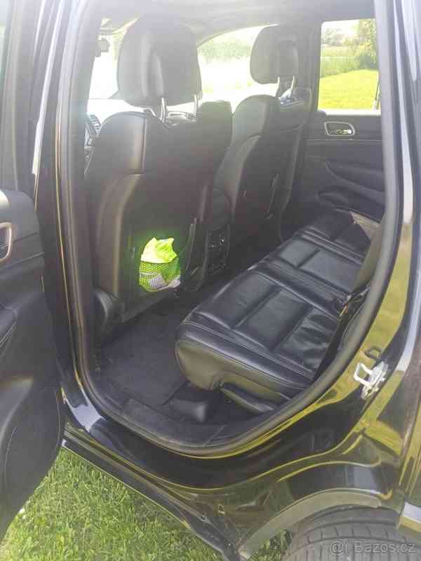 Jeep Grand Cherokee 3,0   4x4 rv.2015 - foto 15