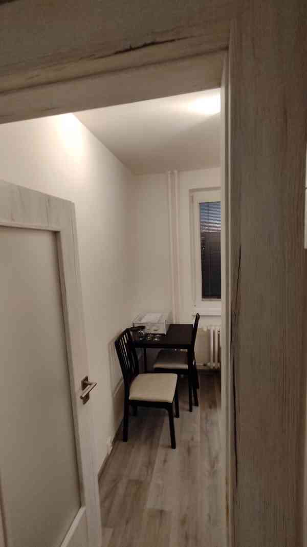 Pronájem bytu 2+1 Praha Letňany - po rekonstrukci - foto 16