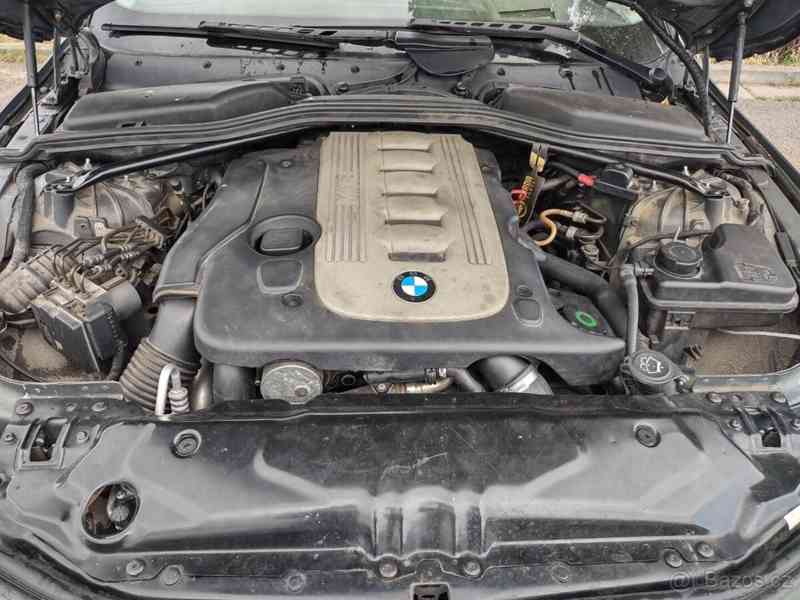 BMW Řada 5 3,0   E60 530D - foto 6