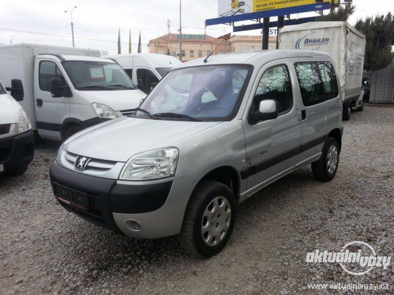 Peugeot Partner 2.0, nafta, r.v. 2004 - foto 1