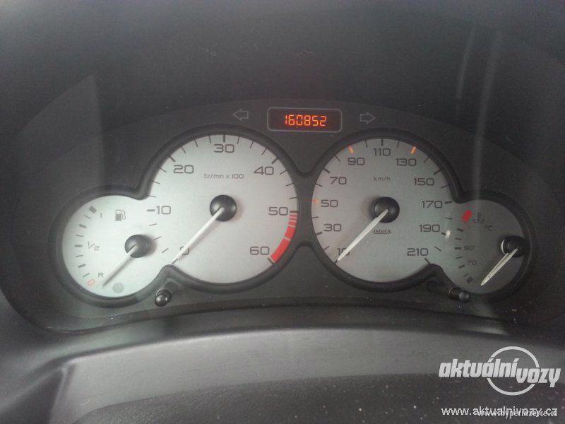 Peugeot Partner 2.0, nafta, r.v. 2004 - foto 3