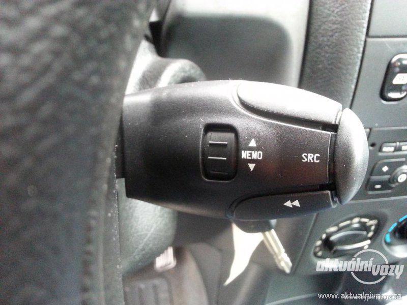 Peugeot Partner 2.0, nafta, r.v. 2004 - foto 4