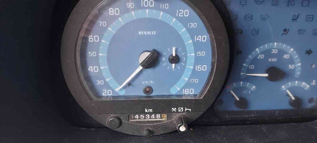 Renault Master 2.8 D MAN 84 kW  - foto 6