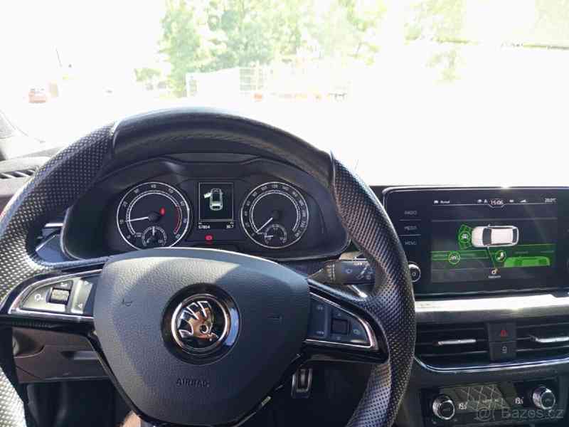 Škoda Scala 1,0   TSI 85kw - foto 17