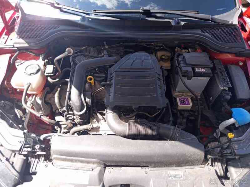 Škoda Scala 1,0   TSI 85kw - foto 18