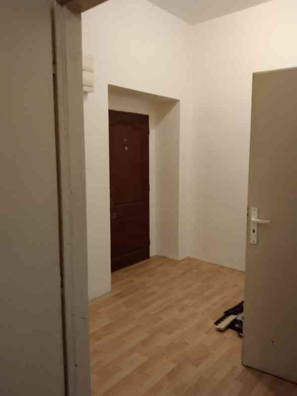 BYT 2+KK v centru Jablonce n.N. - foto 5