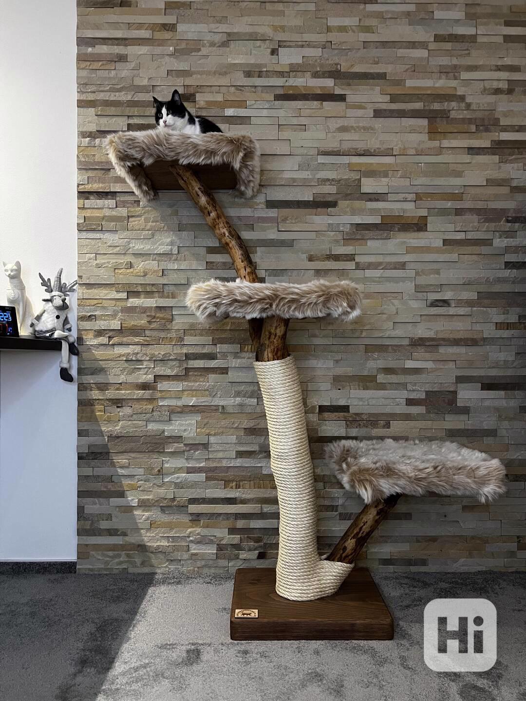 Škrabadlo pro velké kočky  - foto 1