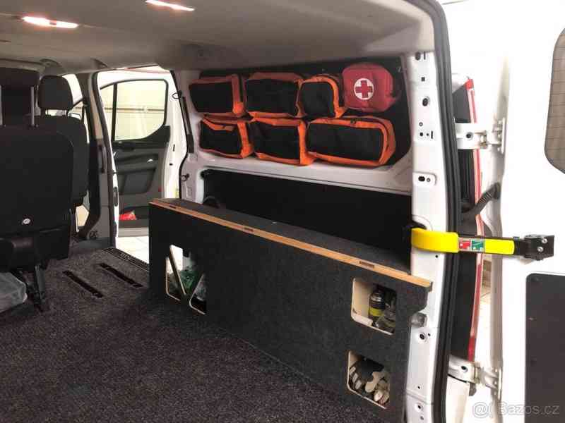 Ford Transit custom 2018 L2H1 125 kw 6 míst - foto 4
