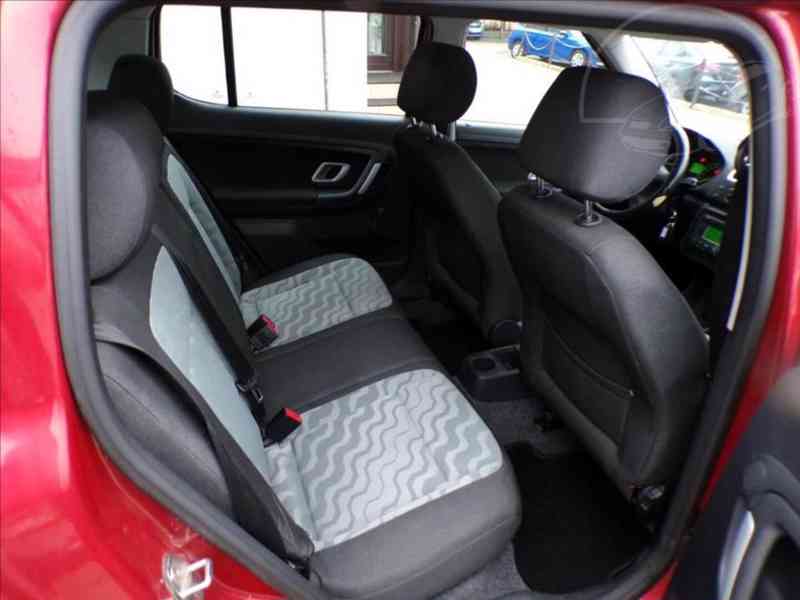 Škoda Fabia 1,4 16V NOVÉ ROZVODY! - foto 10