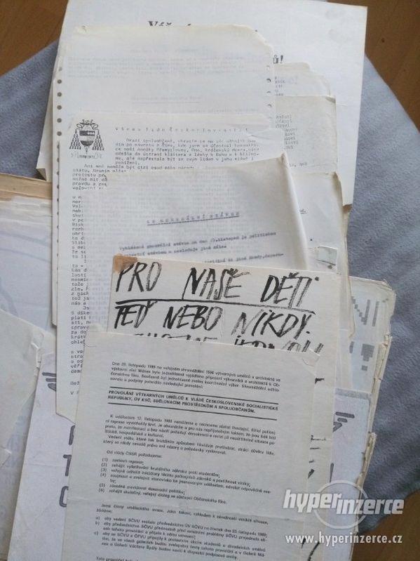 Dobové dokumenty z revoluce 1989 - foto 5