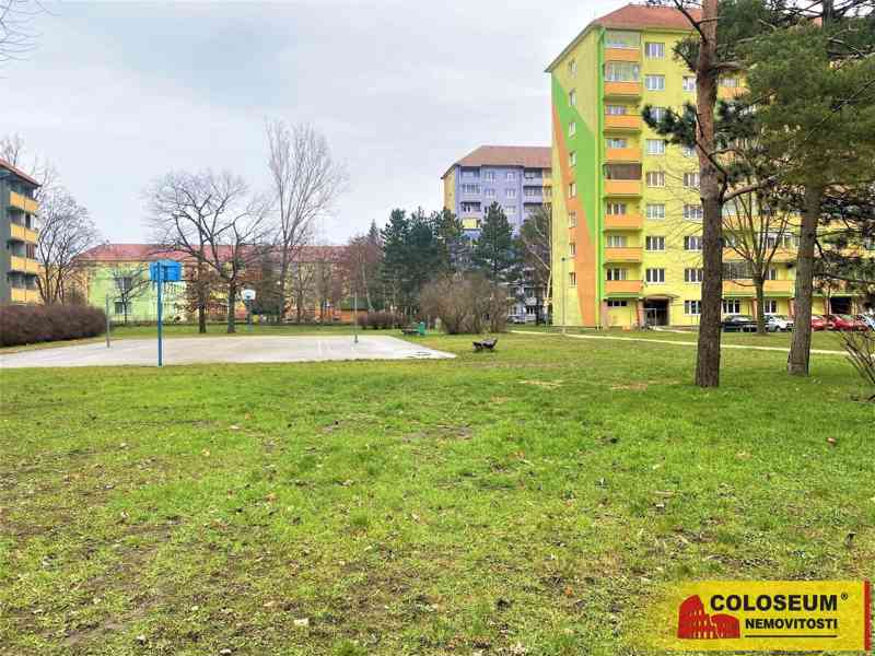 Hodonín, pronájem bytu OV 2+1, 55 m2, balkon, částečně zařízený – byt - foto 9