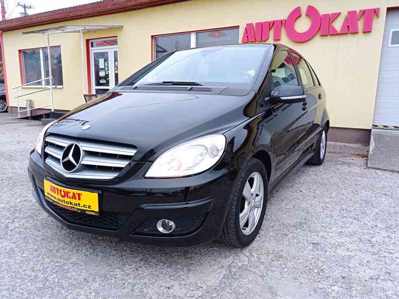 Mercedes-Benz B180 1.7i 85kW/Výhřev/1Maj  - foto 7