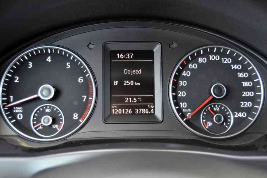 Volkswagen Golf Plus 1.2 TSI 77kW Life - foto 11
