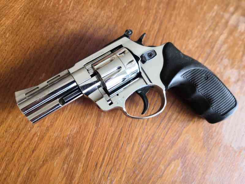 Flobert revolver STREAMER 3" chrom cal.6mm - foto 2