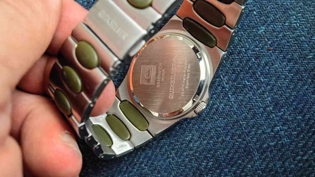 Retro hodinky Quiksilver Greenwich (M008JR) – Y2K / Vintage  - foto 2
