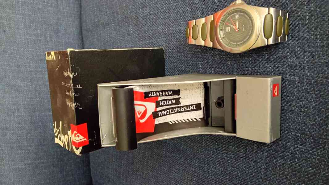 Retro hodinky Quiksilver Greenwich (M008JR) – Y2K / Vintage  - foto 4