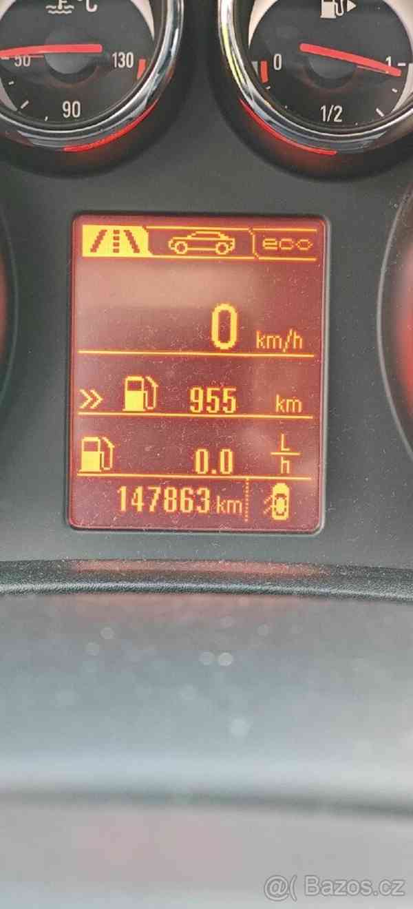 Opel Astra 1,6 J 2016 - foto 7
