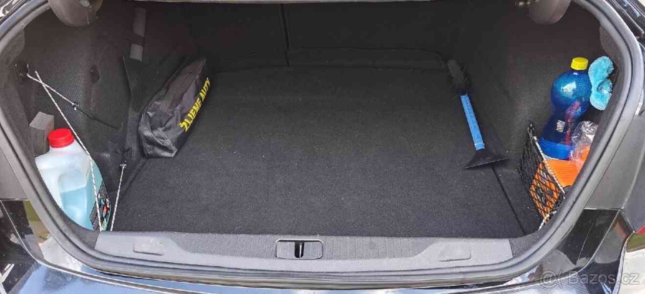 Opel Astra 1,6 J 2016 - foto 17
