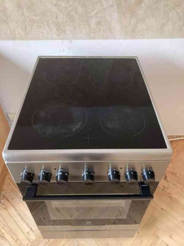 Trouba Electrolux - foto 2