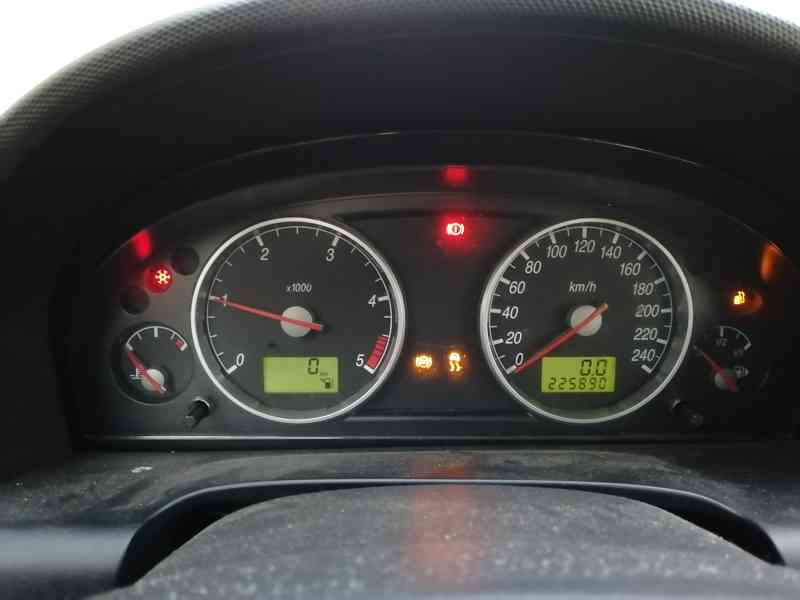 Ford Mondeo mk3 - foto 6