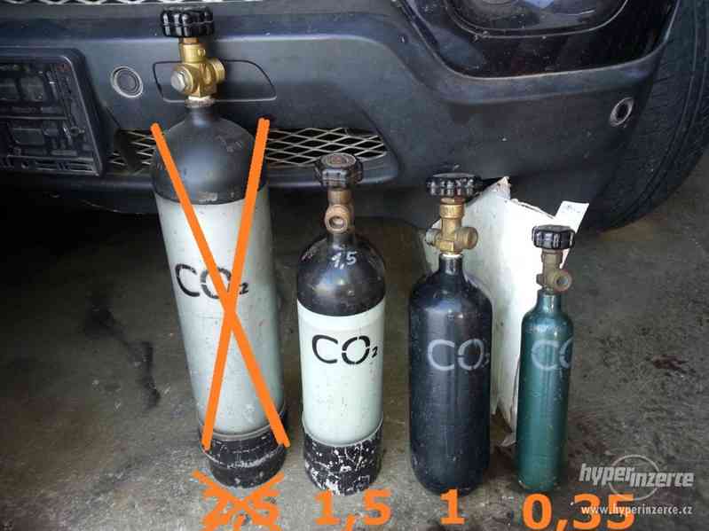CO2  tlaková nádoba céócko bomba láhev - foto 2