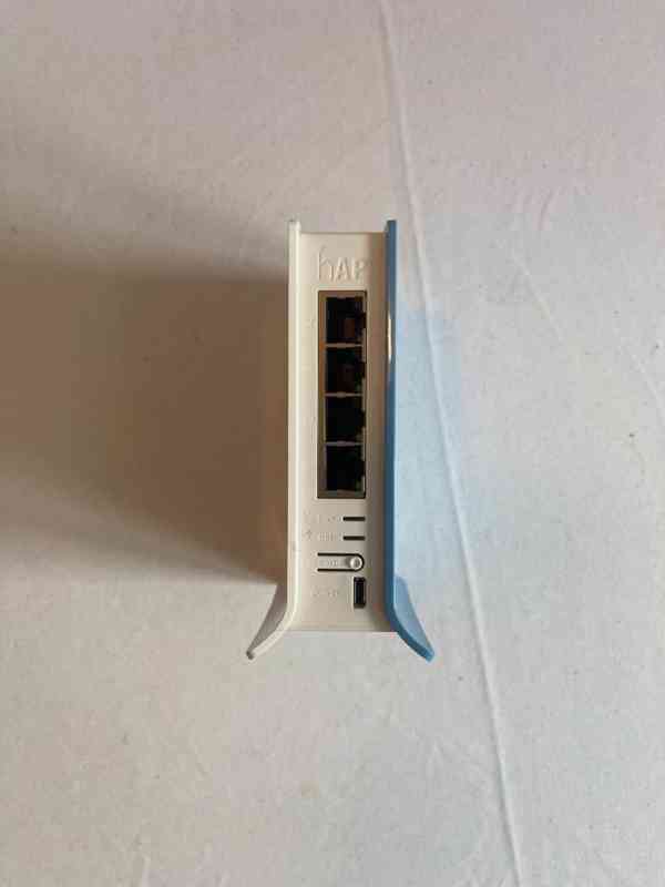 MikroTik hAP lite RB941-2nD-TC – Wi-Fi router / access point - foto 2