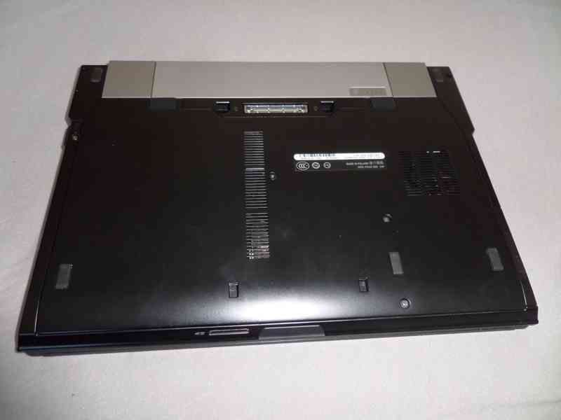 Dell Latitude 6400 14,1" - foto 2