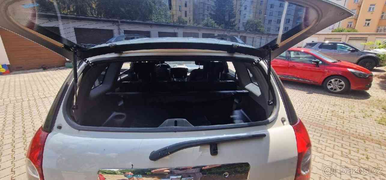 Chevrolet Captiva 2,4 - foto 5