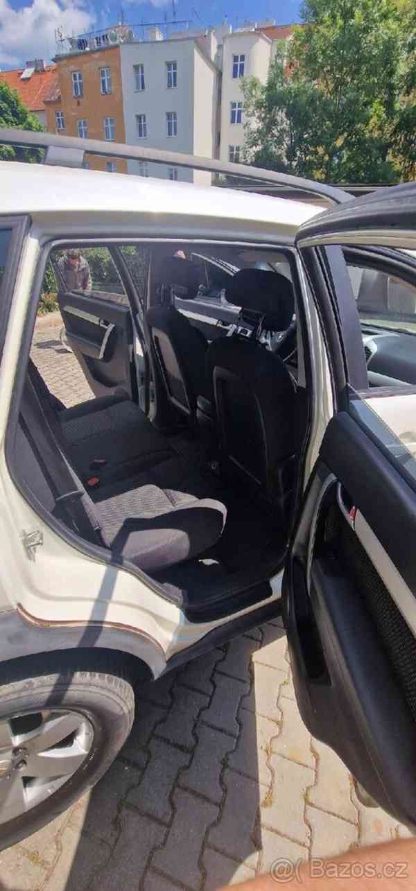 Chevrolet Captiva 2,4 - foto 10