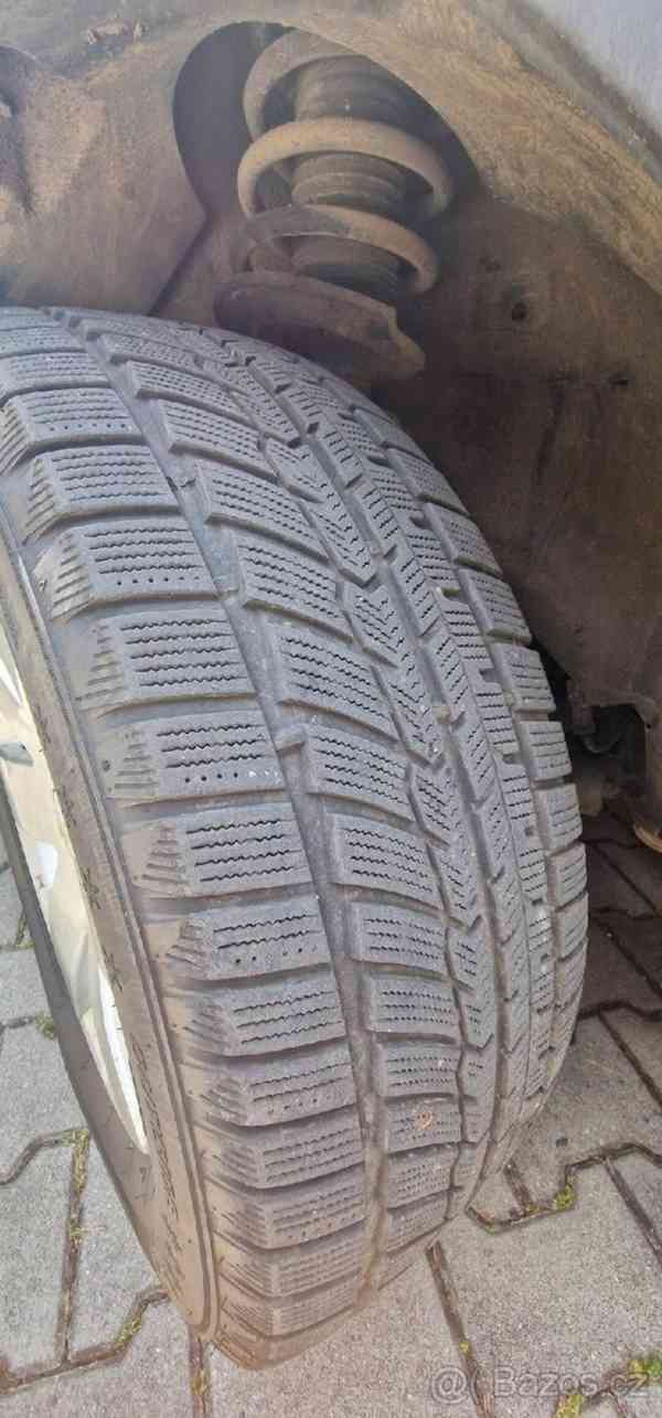 Chevrolet Captiva 2,4 - foto 12