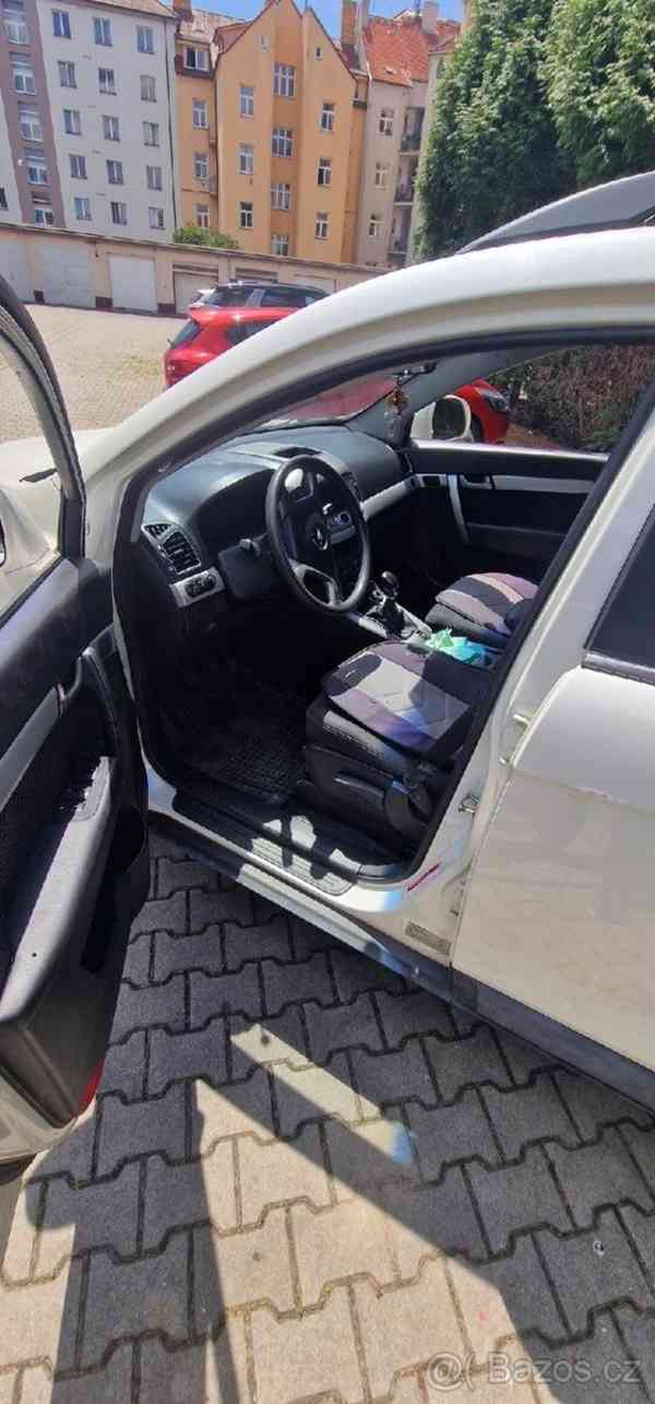 Chevrolet Captiva 2,4 - foto 7