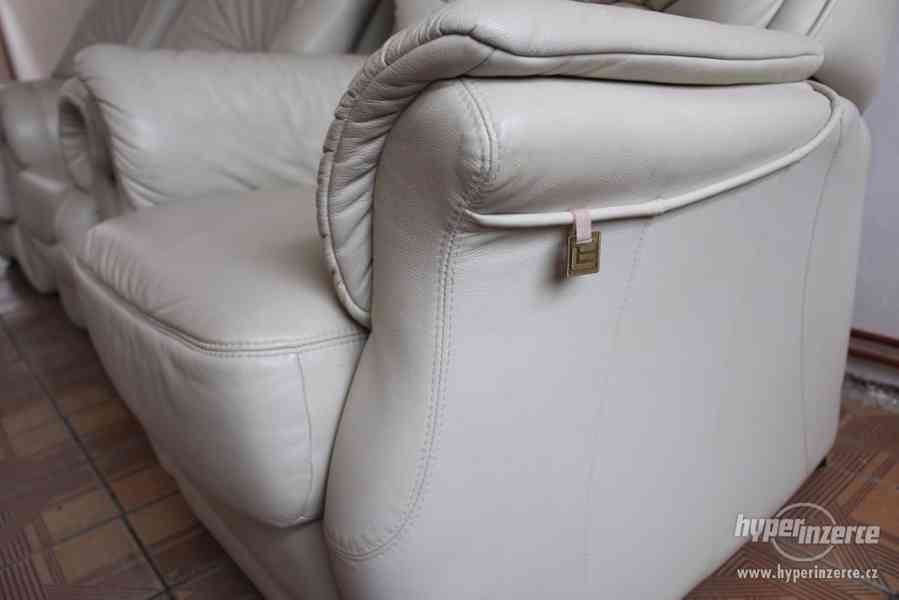 Luxusní značková kožená sedací souprava 3+1+1+1 - foto 9