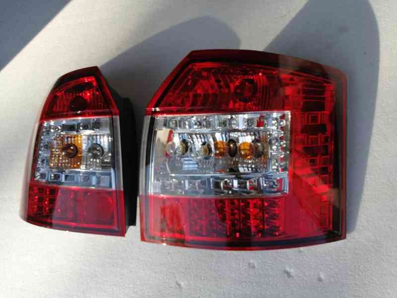 Audi A4 B6 Avant zadní LED světla Red/White. - foto 3