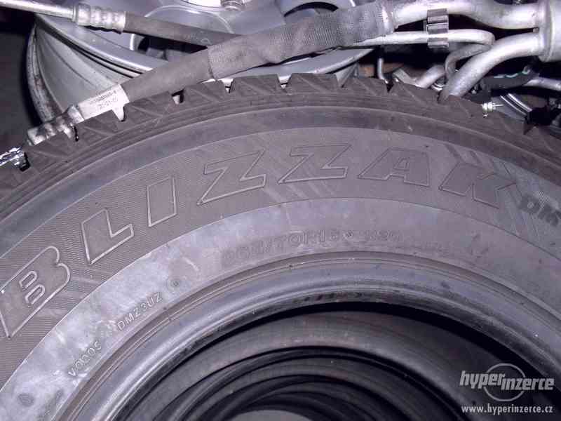 Hyundai Terracan- zimní pneu - foto 3