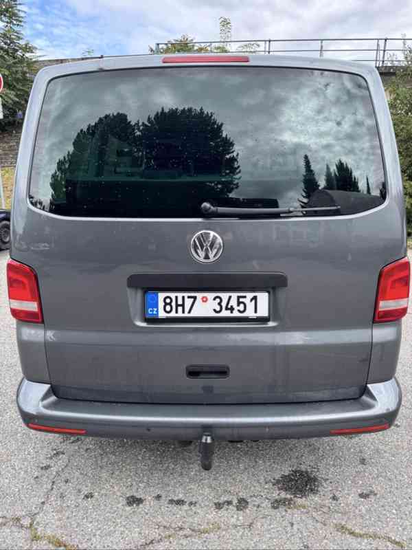 VW Multivan T5.1, 2.0 TDI, 103 kW, 2014, 248xxx km - foto 20