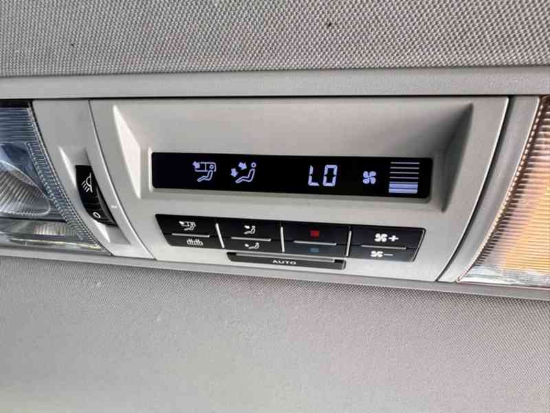 VW Multivan T5.1, 2.0 TDI, 103 kW, 2014, 248xxx km - foto 22