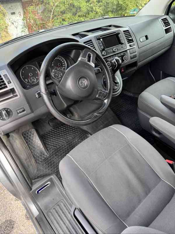 VW Multivan T5.1, 2.0 TDI, 103 kW, 2014, 248xxx km - foto 8