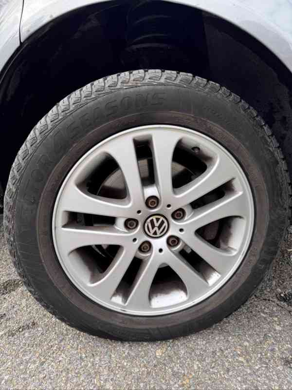 VW Multivan T5.1, 2.0 TDI, 103 kW, 2014, 248xxx km - foto 15