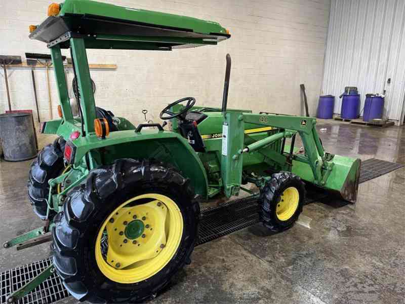 John Deere 870 - foto 3