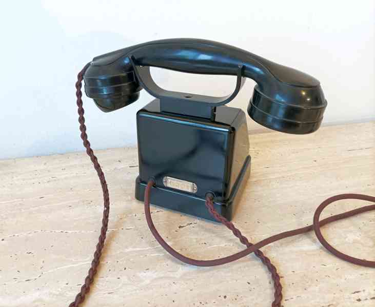 Krásný starožitný telefonní přístroj Telegrafia z roku 1936  - foto 4