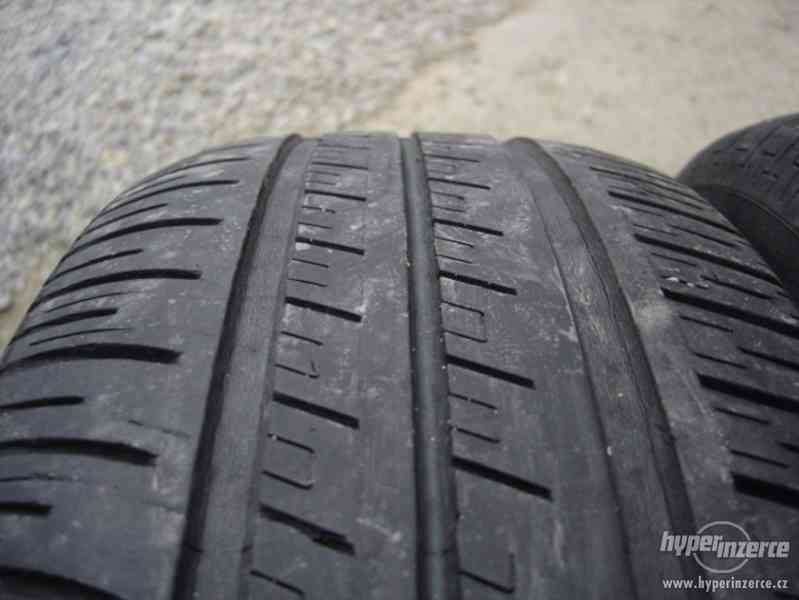 4x pneu Dunlop 175/60R15 - foto 2