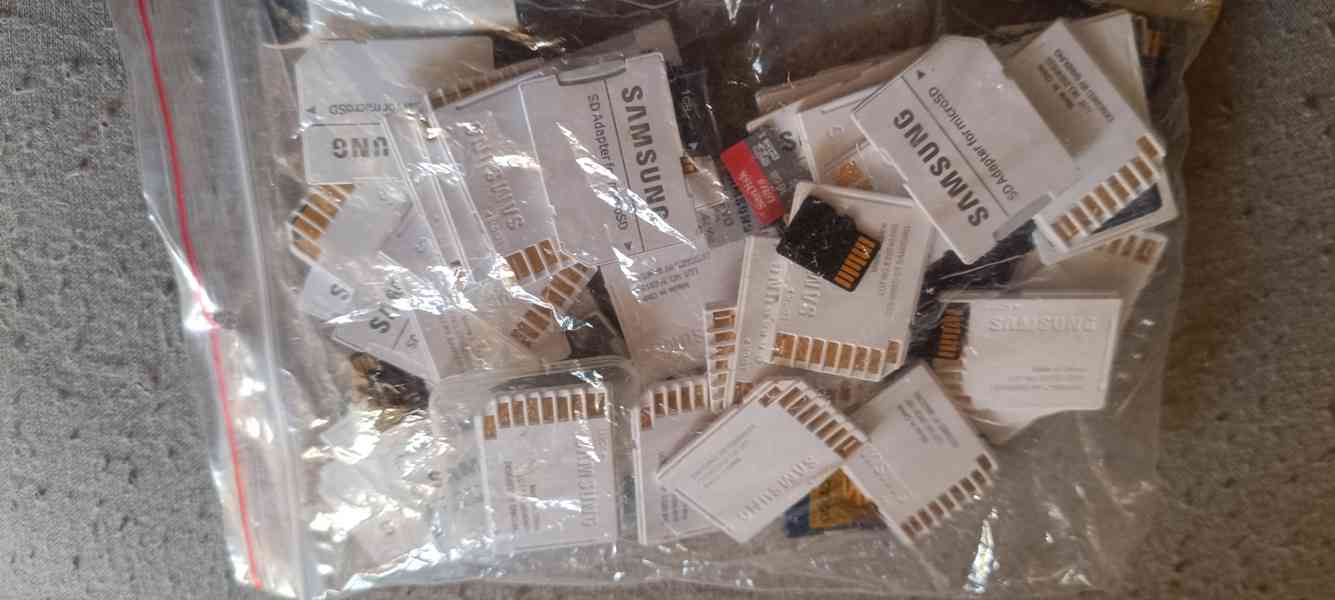 Samsung Micro SD karty a flash disky  - foto 6
