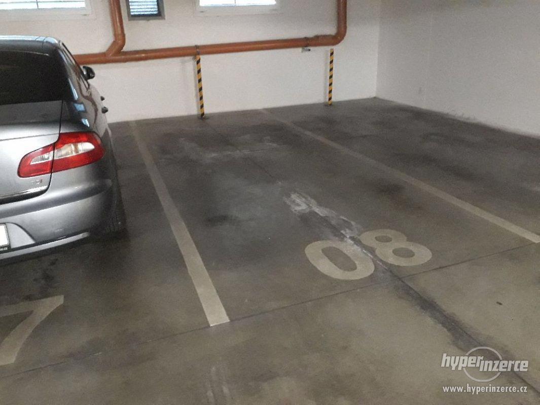 Parkovací garážové stání - foto 1
