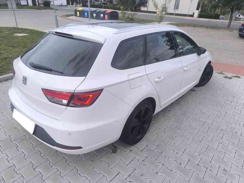 Seat Leon ST 2.0 TDI FR - foto 4