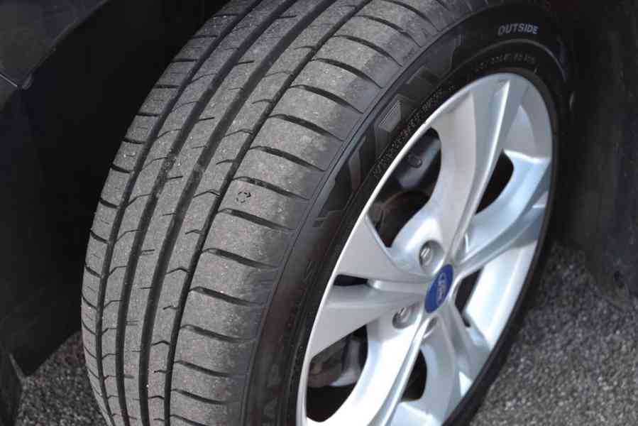 Ford Mondeo 2.0 TDCI 103kW Champions Edition kombi - foto 15