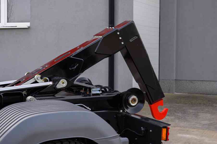 MERCEDES ATEGO 1218 HÁKOVÝ NOSIČ KONTEJNERŮ HYDRAULICKÁ RUKA - foto 100